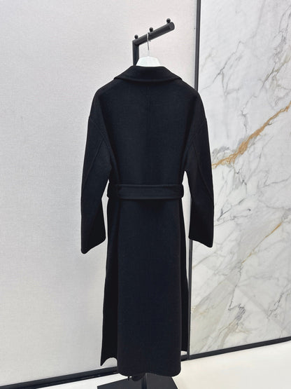 Loe New Belted coat