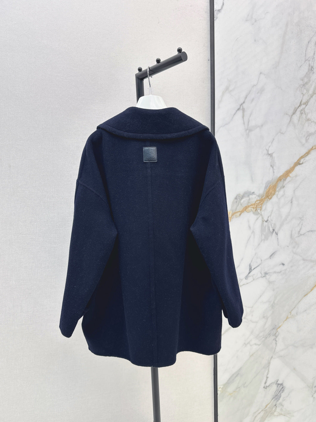 Loe New mid-length coat