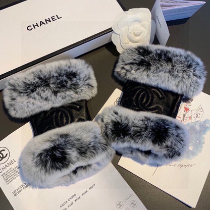 Chan autumn and winter short double lazy rabbit fur gloves