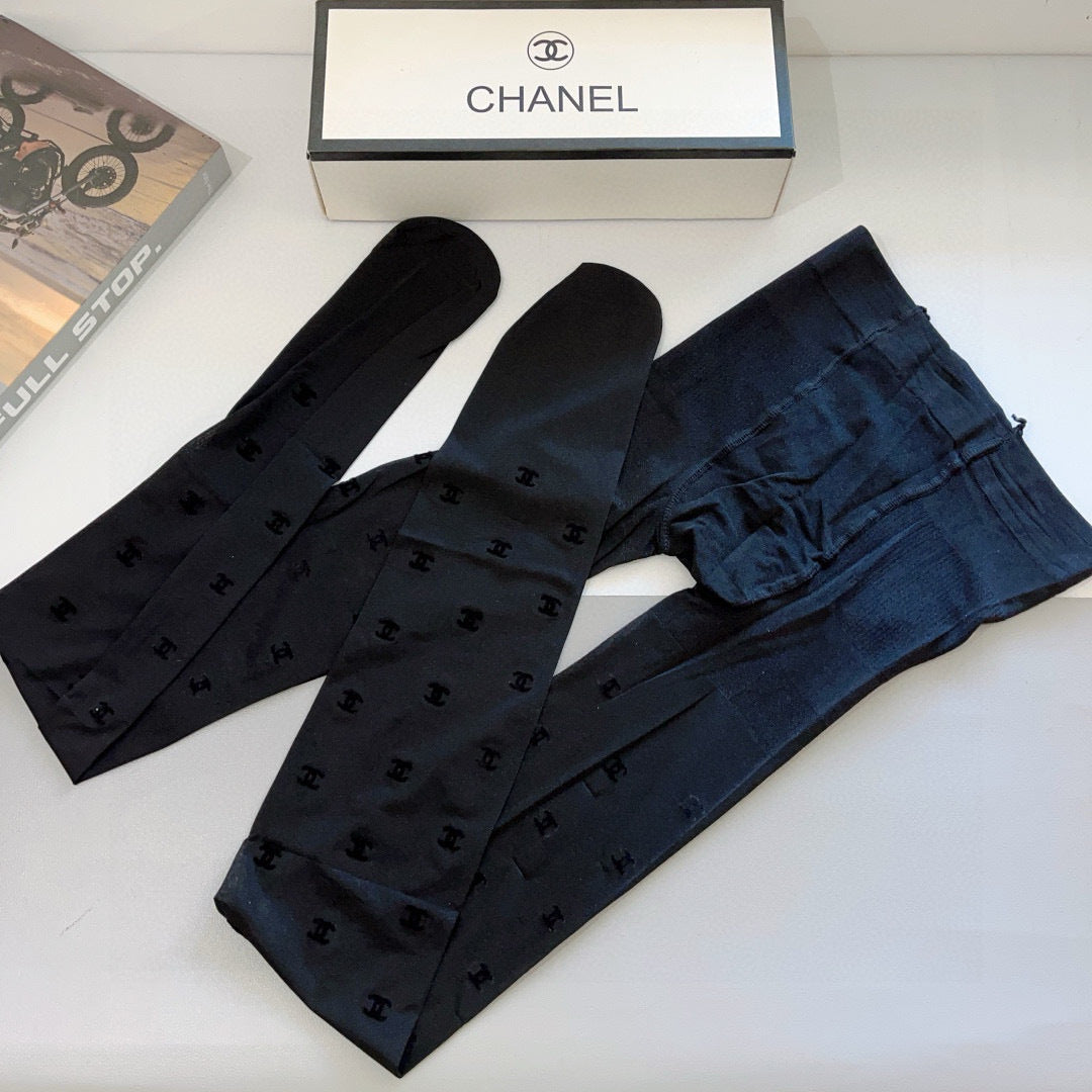 Chan classic flocked monogram stockings