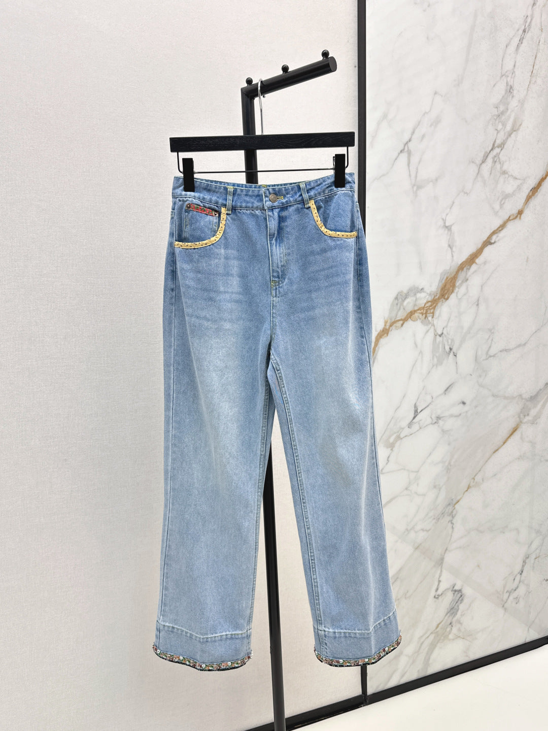 Valen New jeans