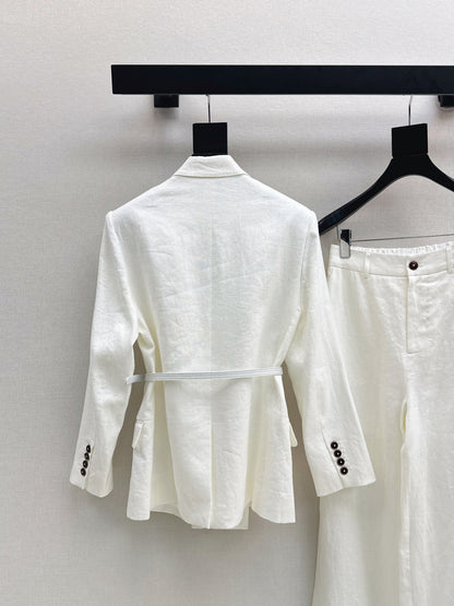 Loro New linen suit