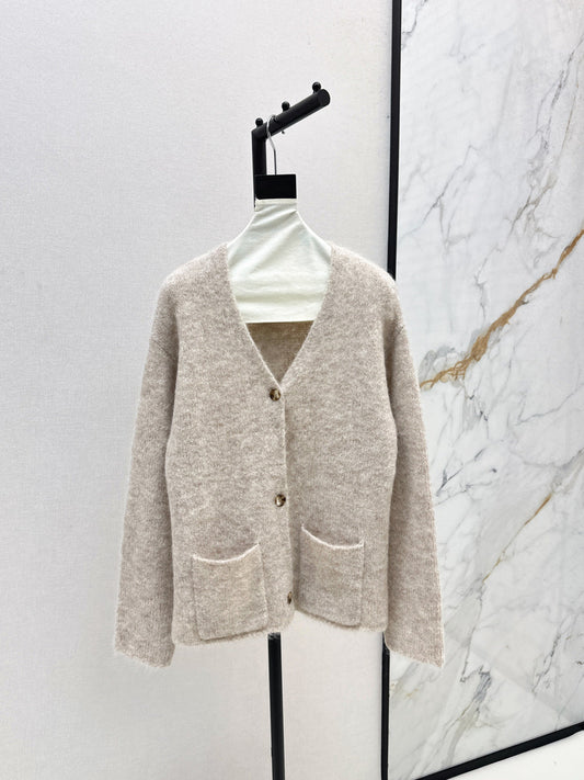 Loro New V-neck jacket