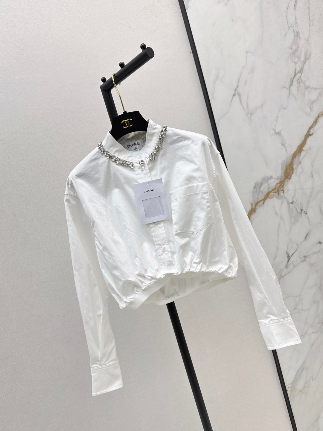 Chan NEW short shirt