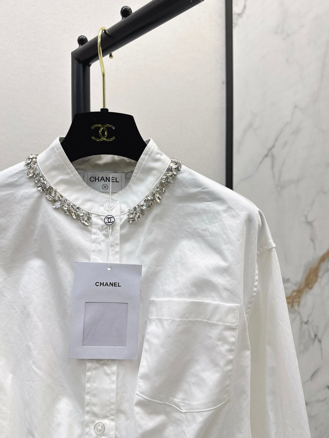 Chan NEW short shirt