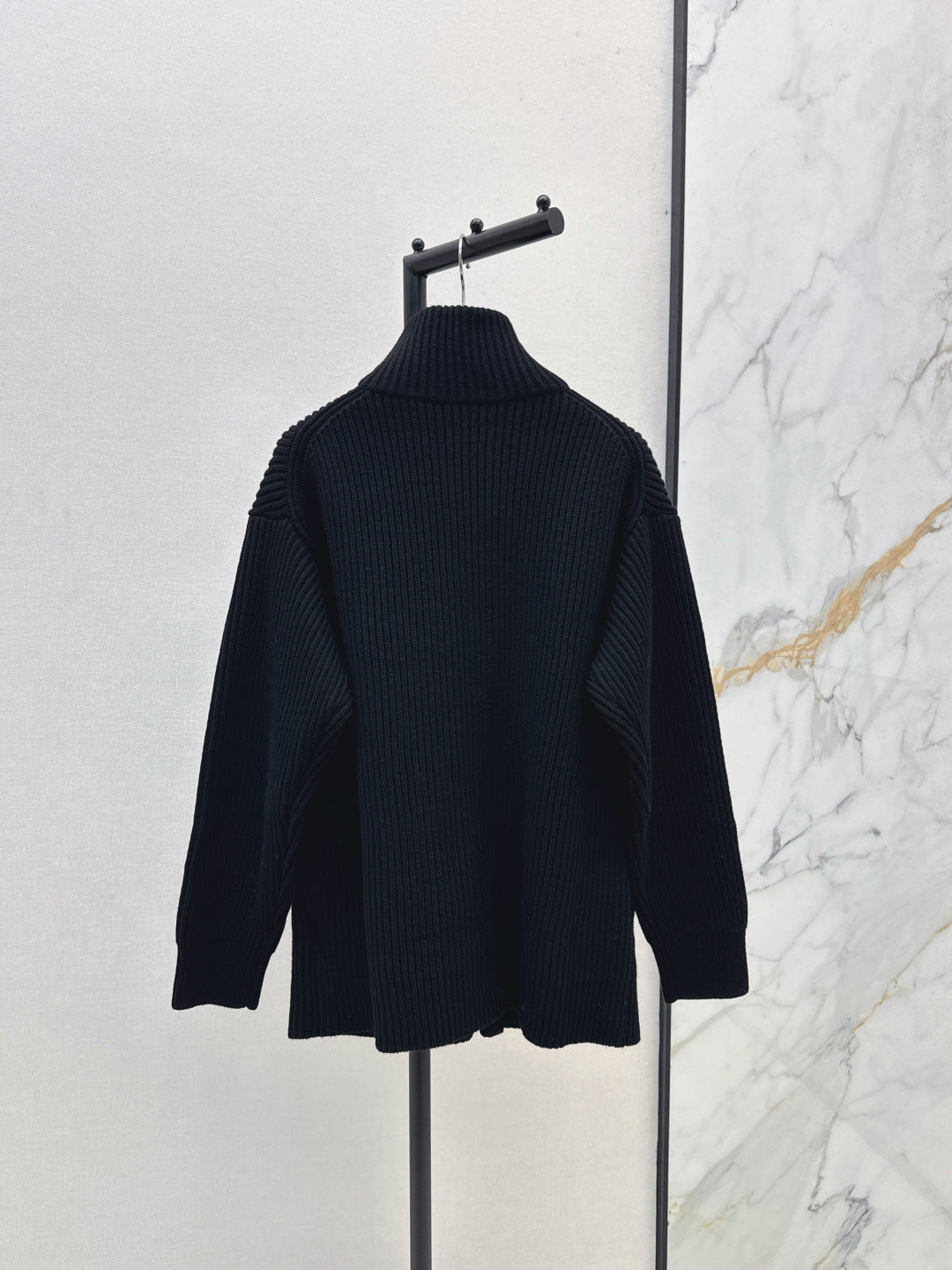Herm NEW knitted jacket