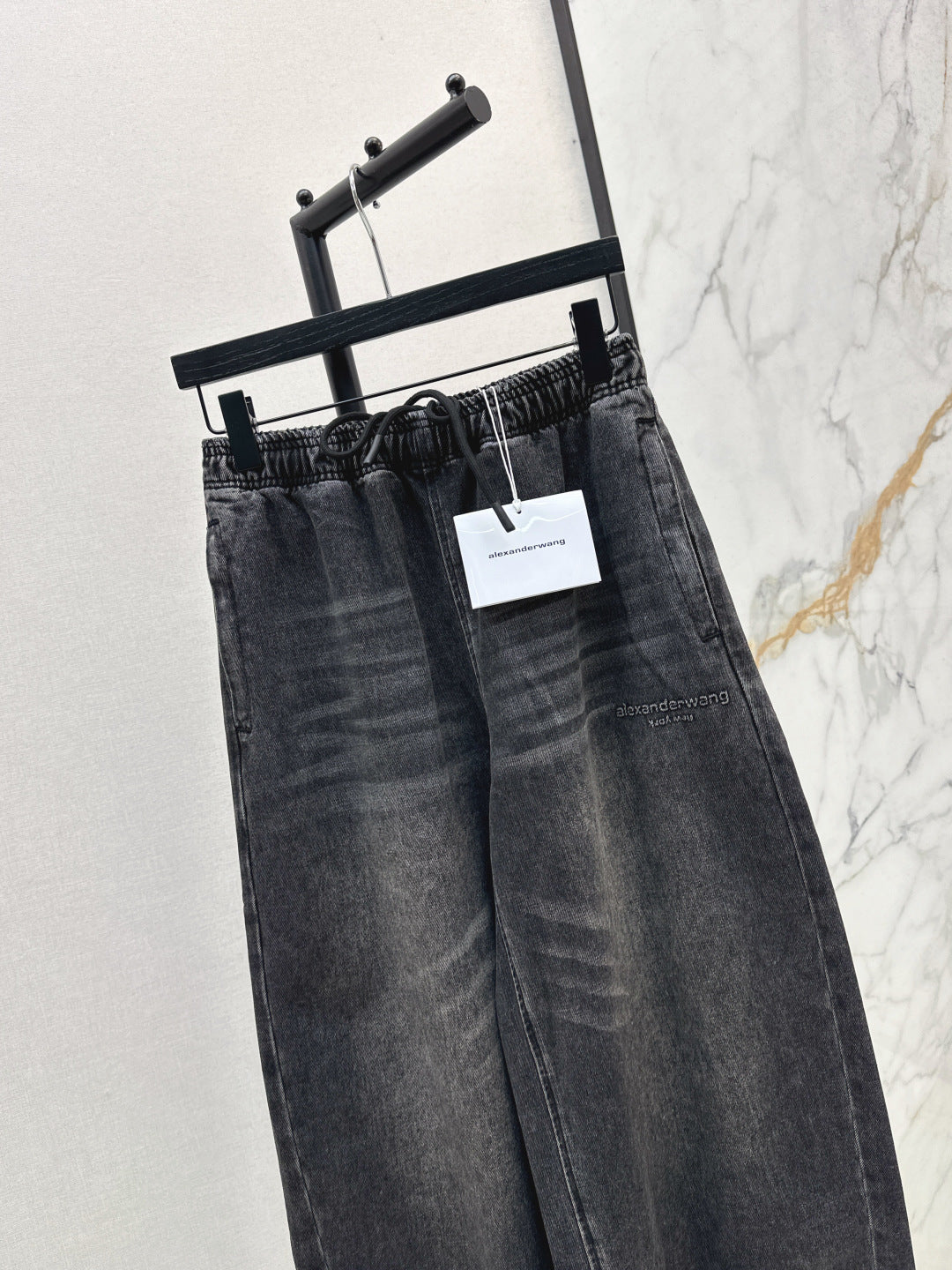 Wang NEW jeans