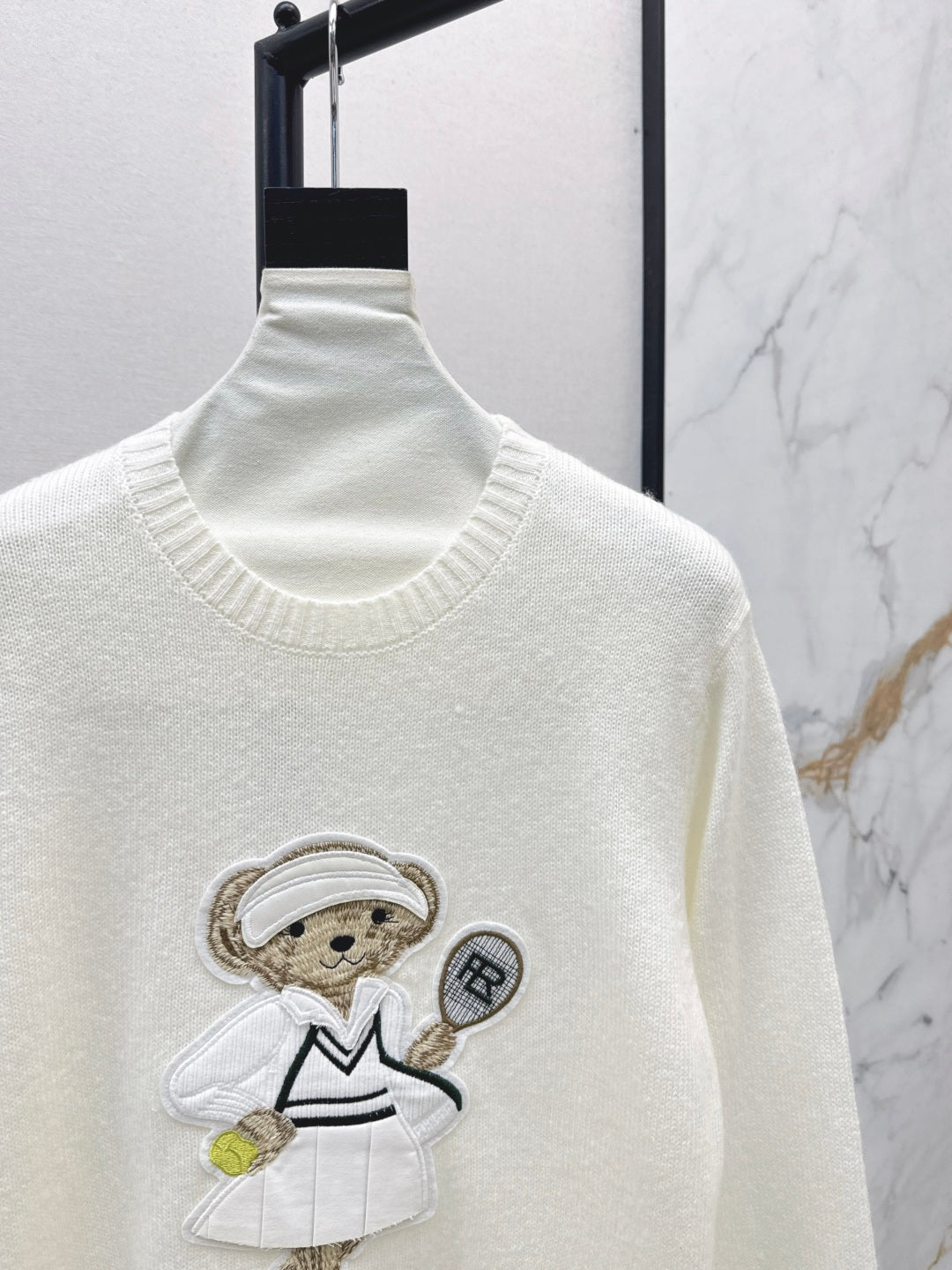 Ral NEW Bear pattern sweater