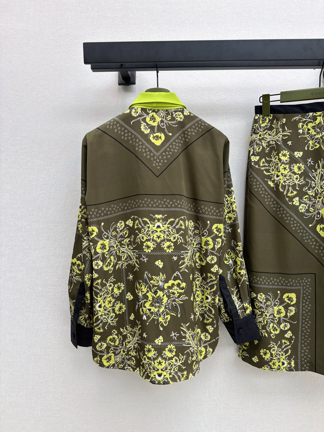 Guc NEW floral pattern shirt