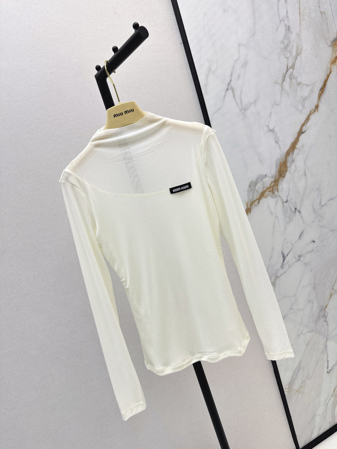 Miu NEW bottoming shirt