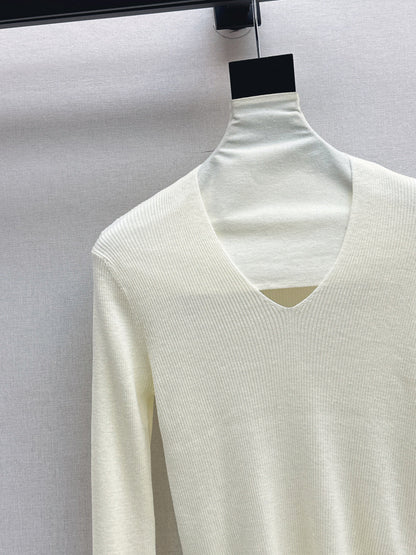 Miu NEW base sweater