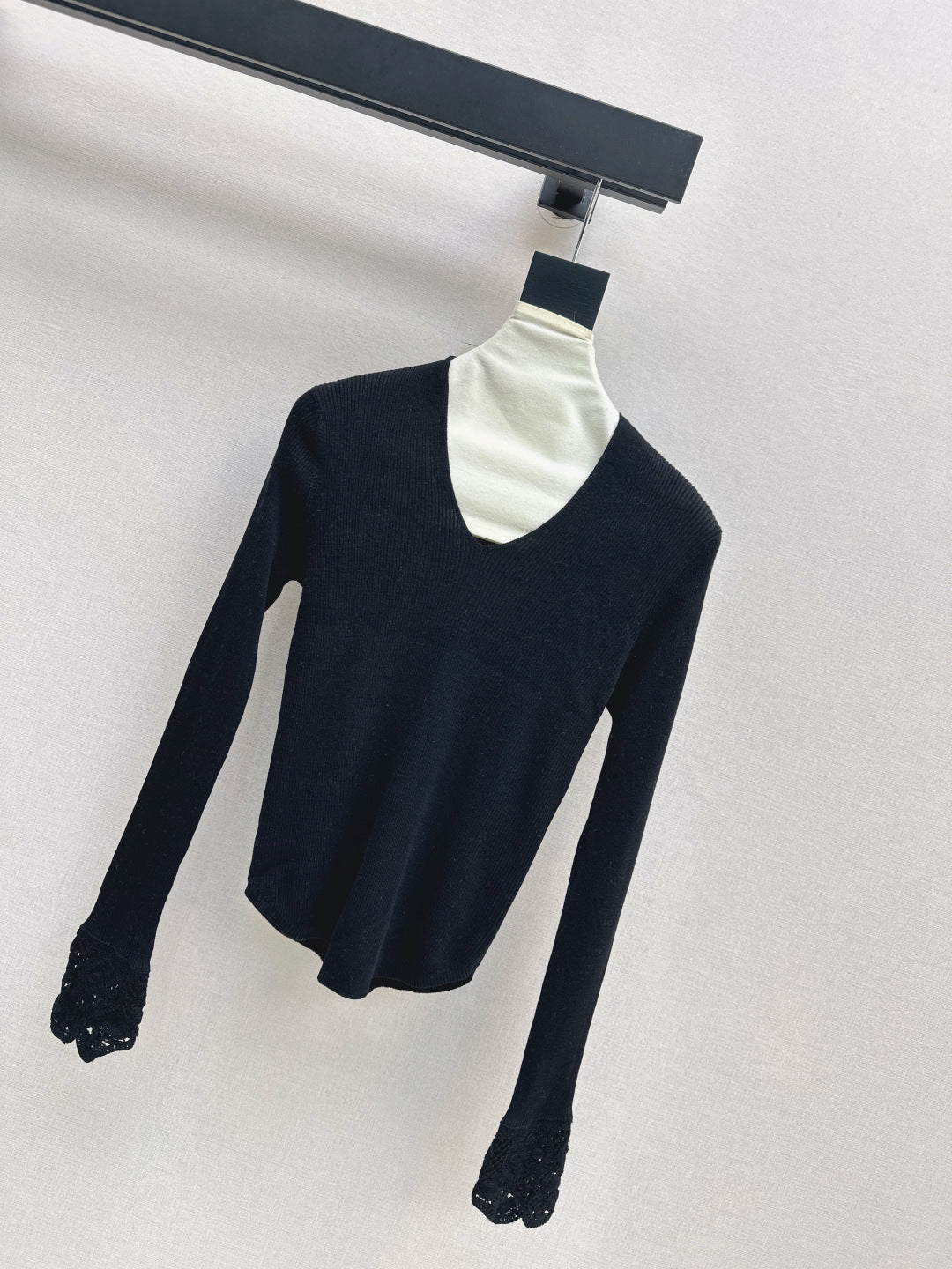 Miu NEW base sweater