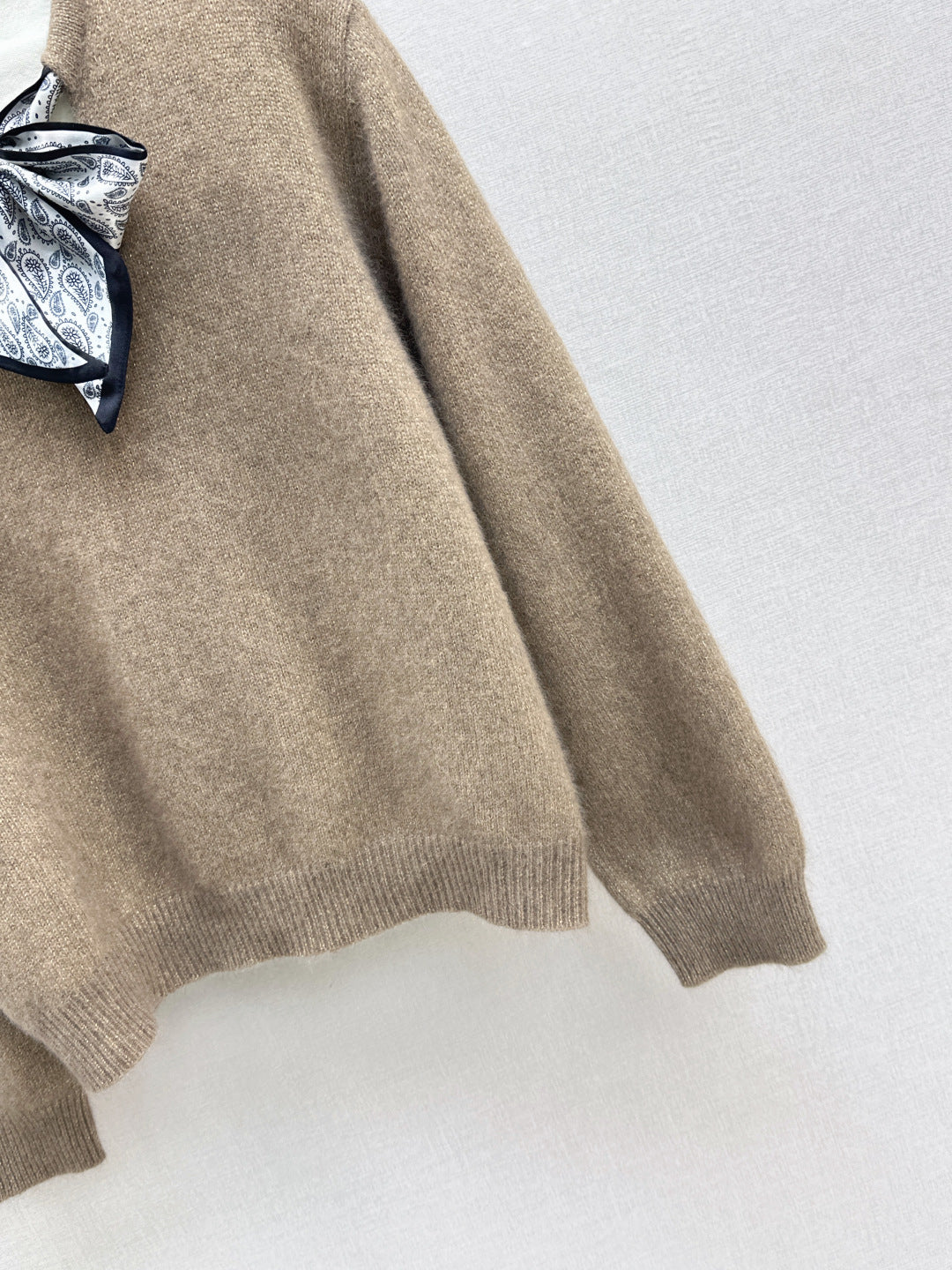 CD NEW wool sweater