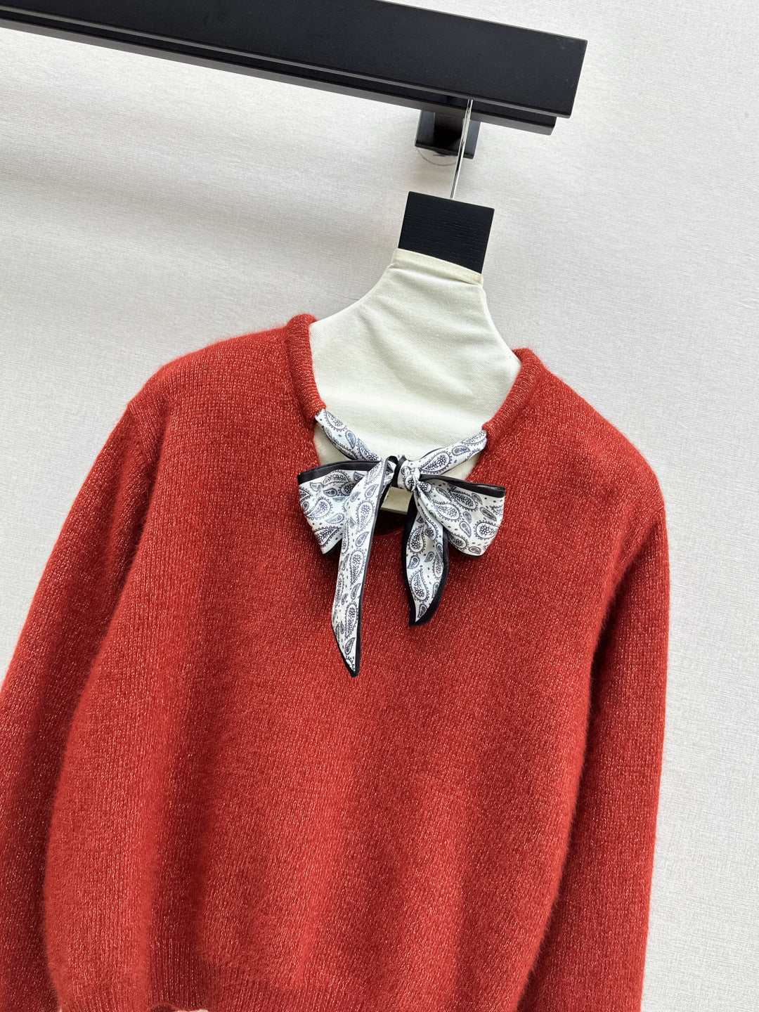 CD NEW wool sweater
