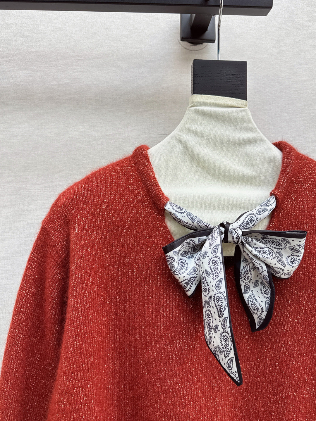 CD NEW wool sweater