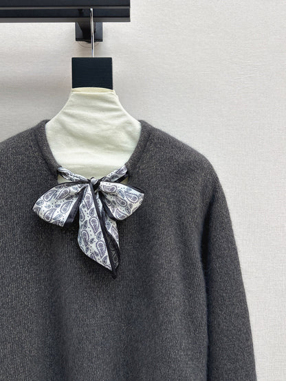 CD NEW wool sweater