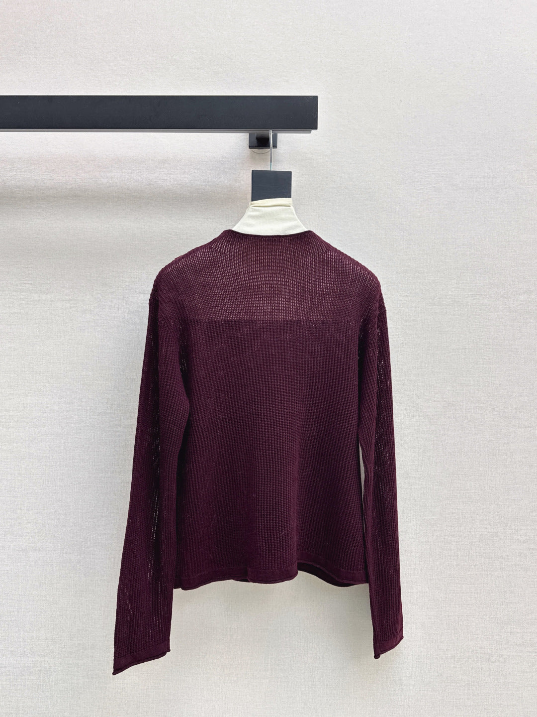 Chan NEW long-sleeved sweater