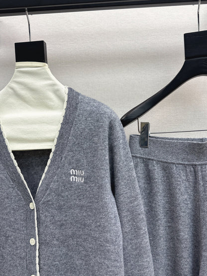 Miu NEW wool suit
