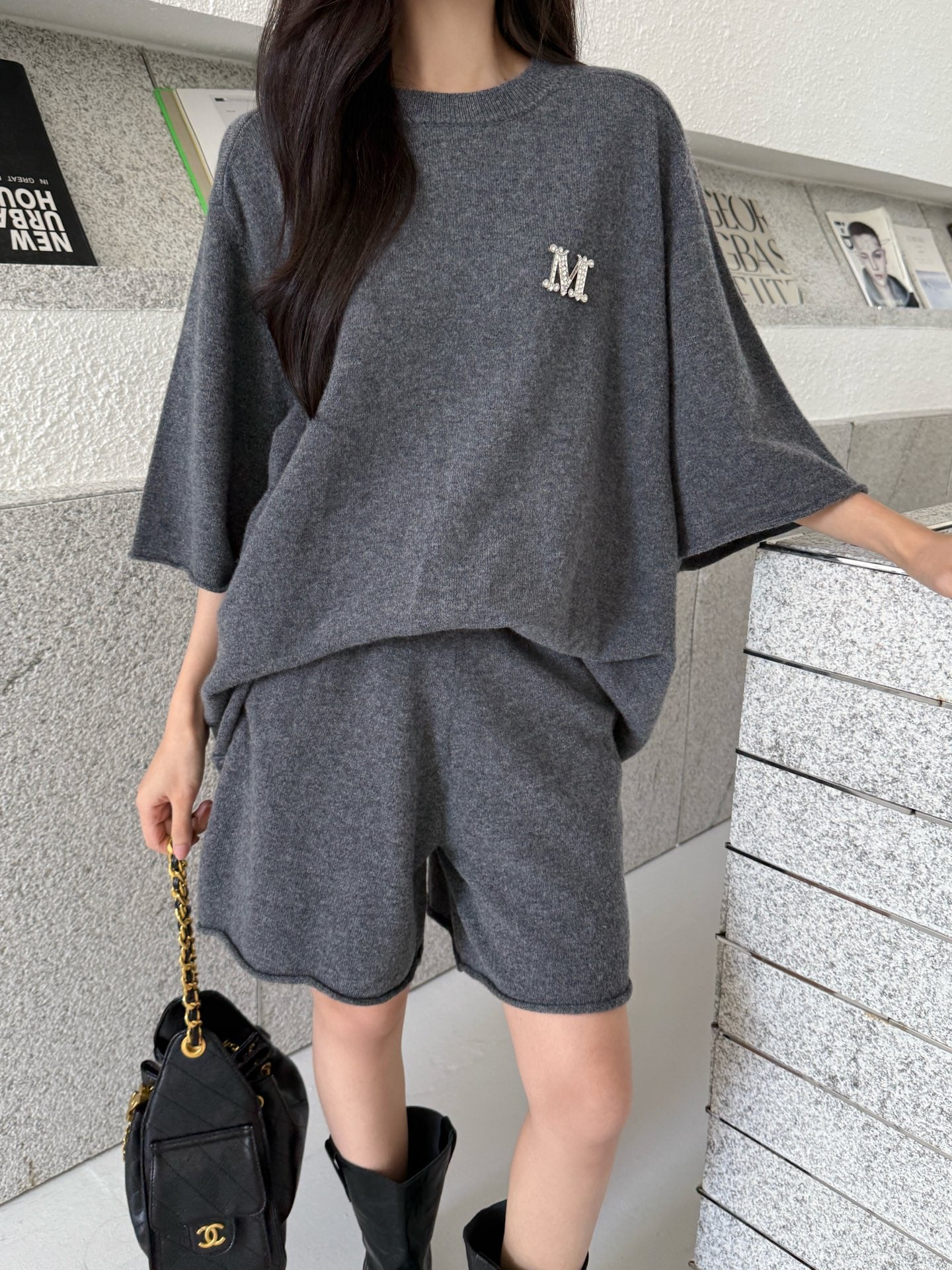 Max NEW wool suit
