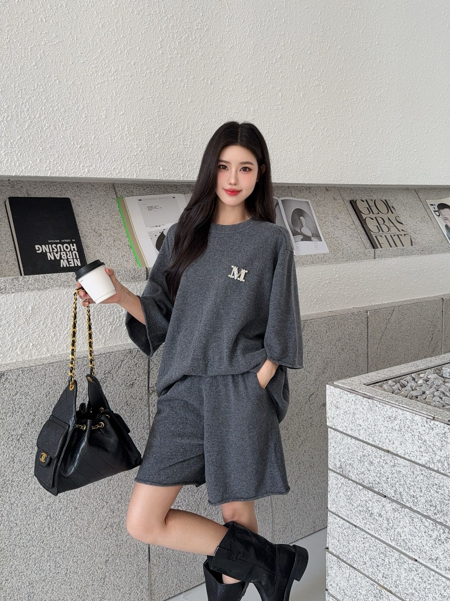 Max NEW wool suit