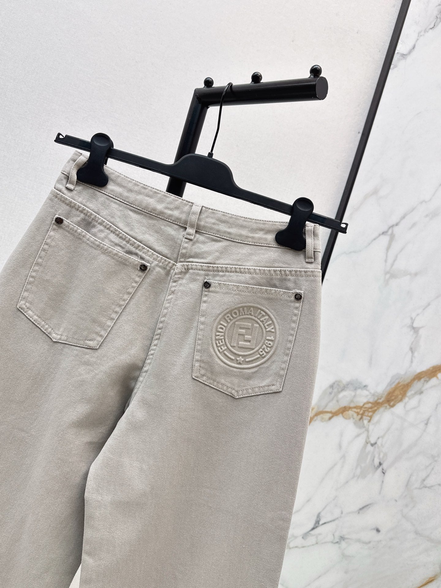Fend NEW jeans