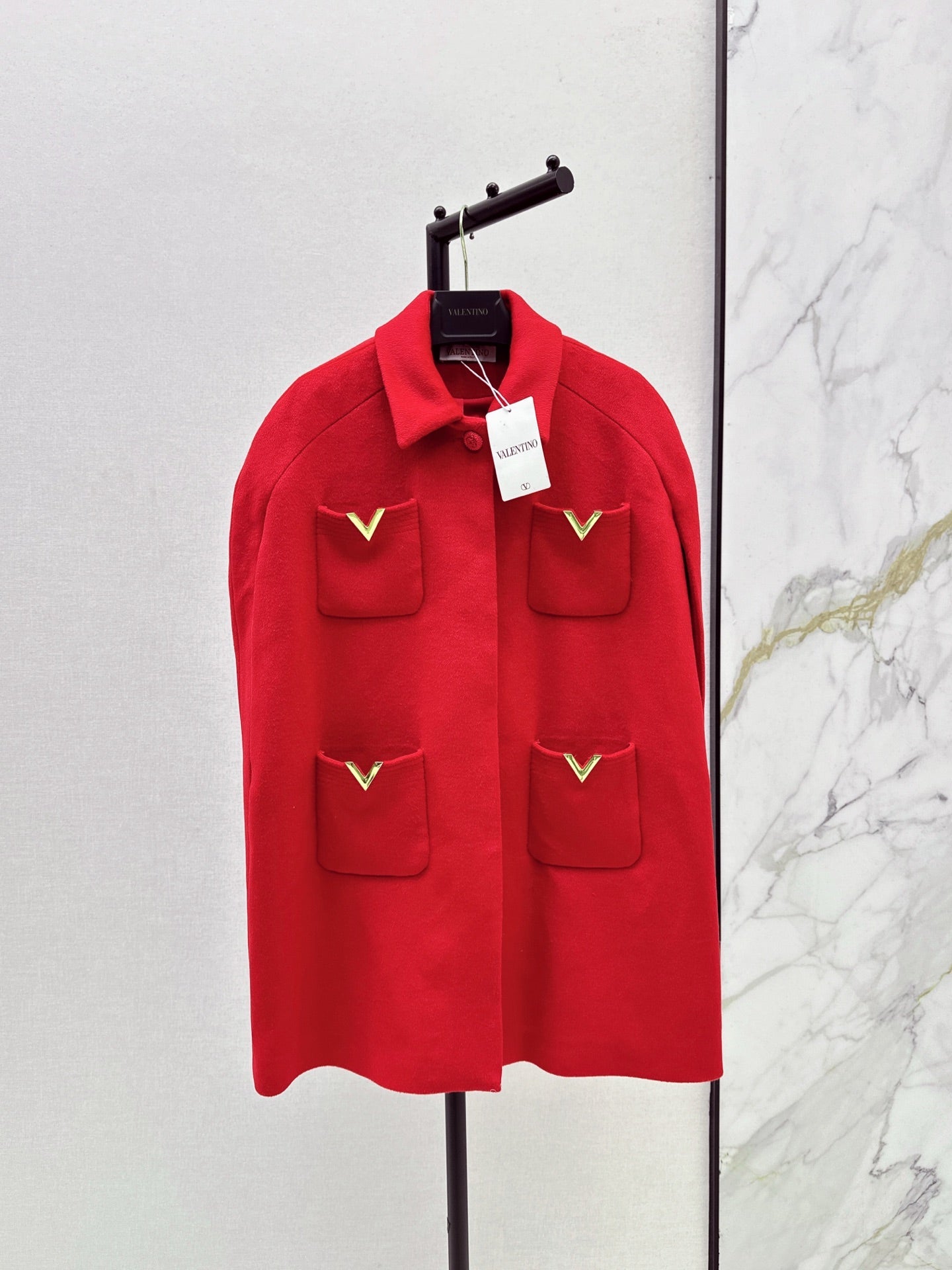 Va1en NEW  Cape-style coat
