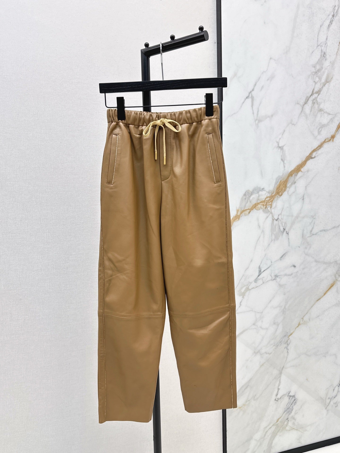 Brun NEW  leather pants