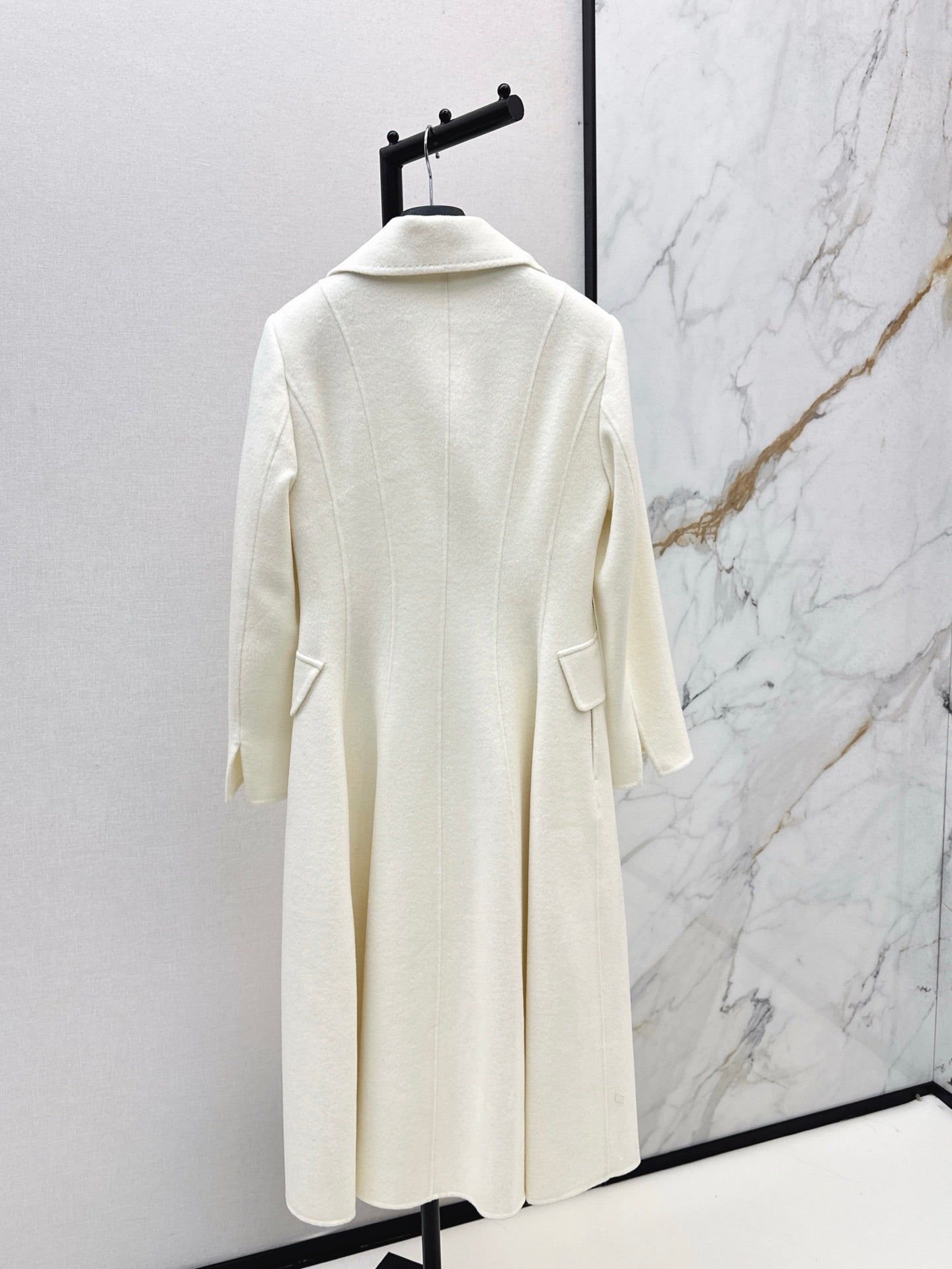 Max NEW wool coat