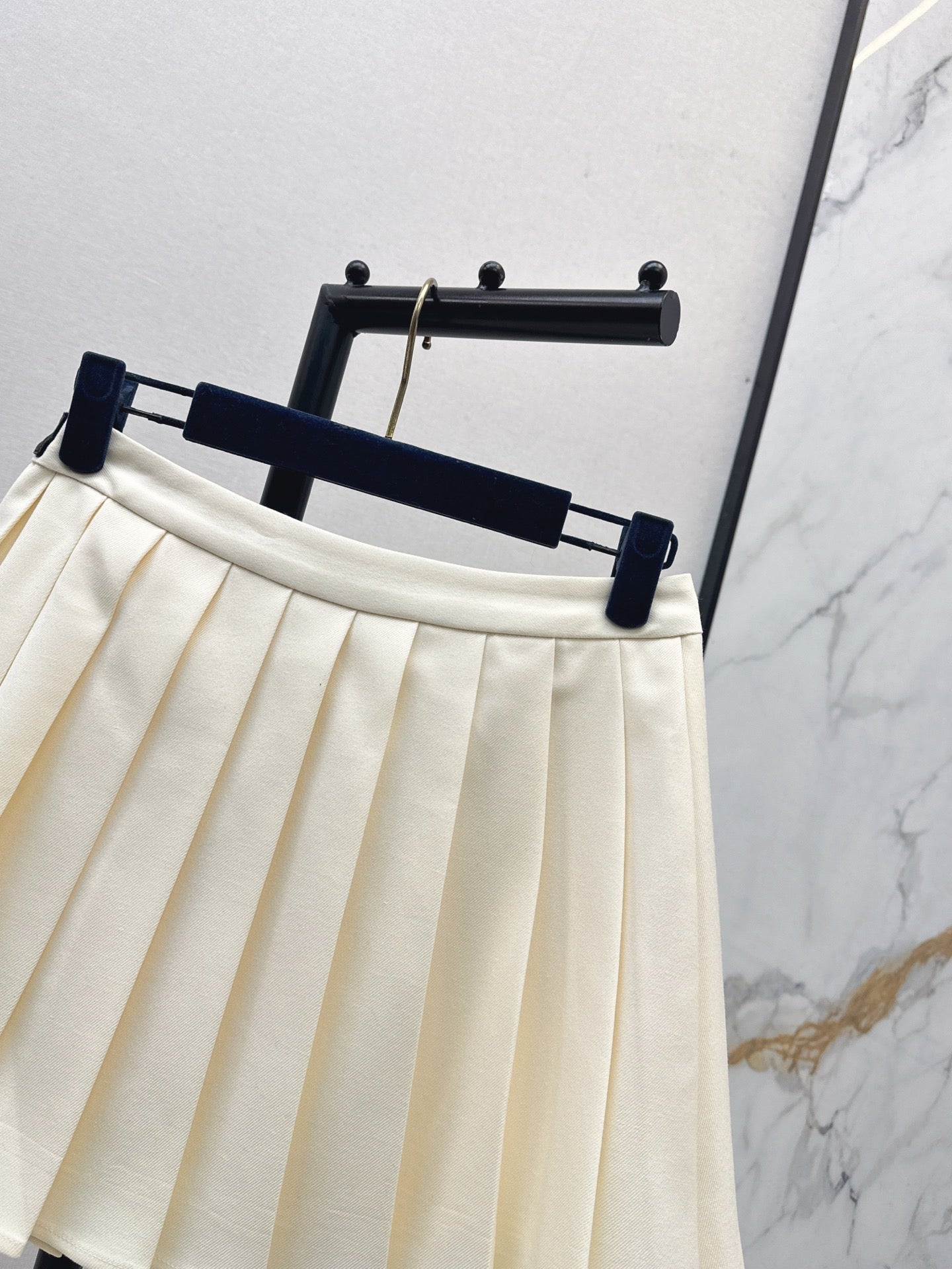 Chan NEW wool skirt