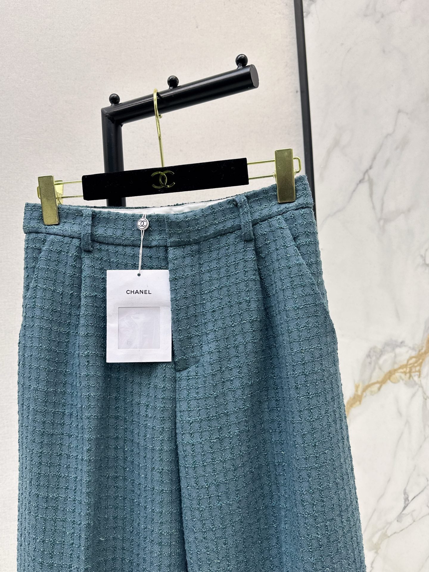 Chan NEW woven pants