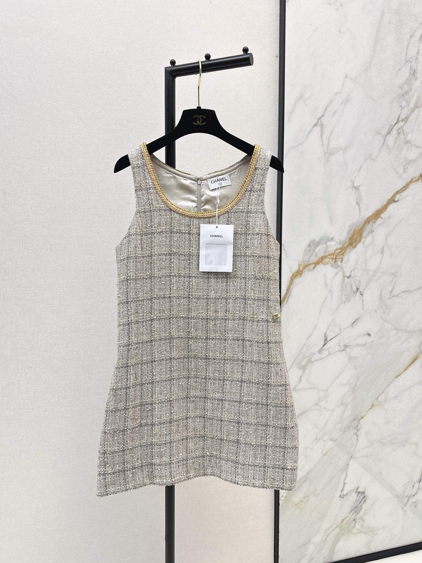 Chan NEW wovendress