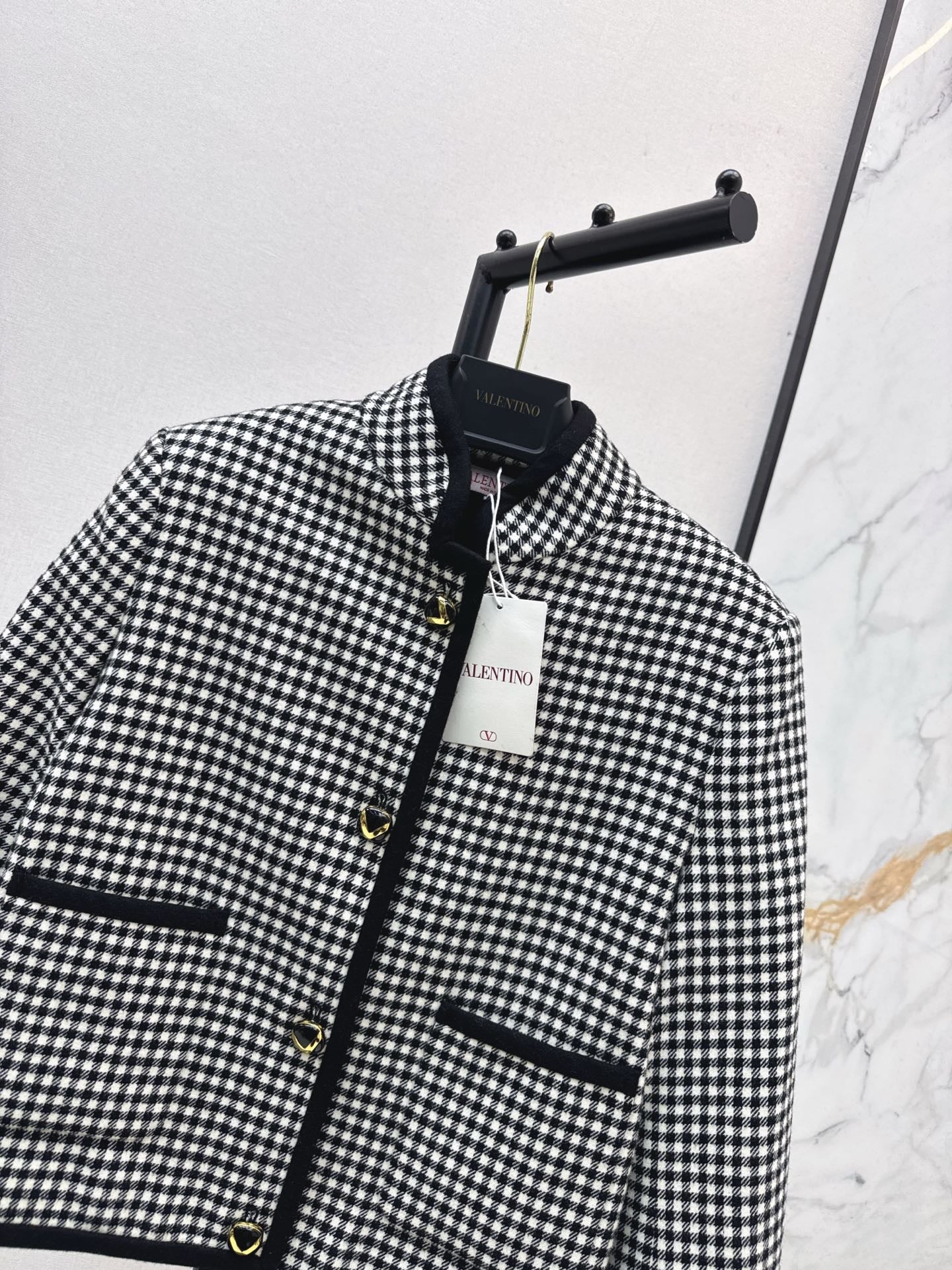 Va1en NEW plaid coat