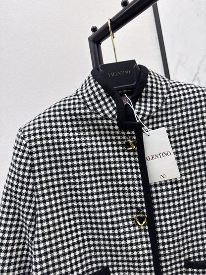 Va1en NEW plaid coat