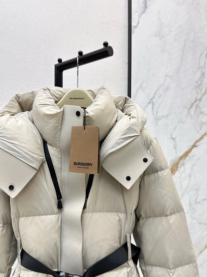 Bur NEW hooded down jacket