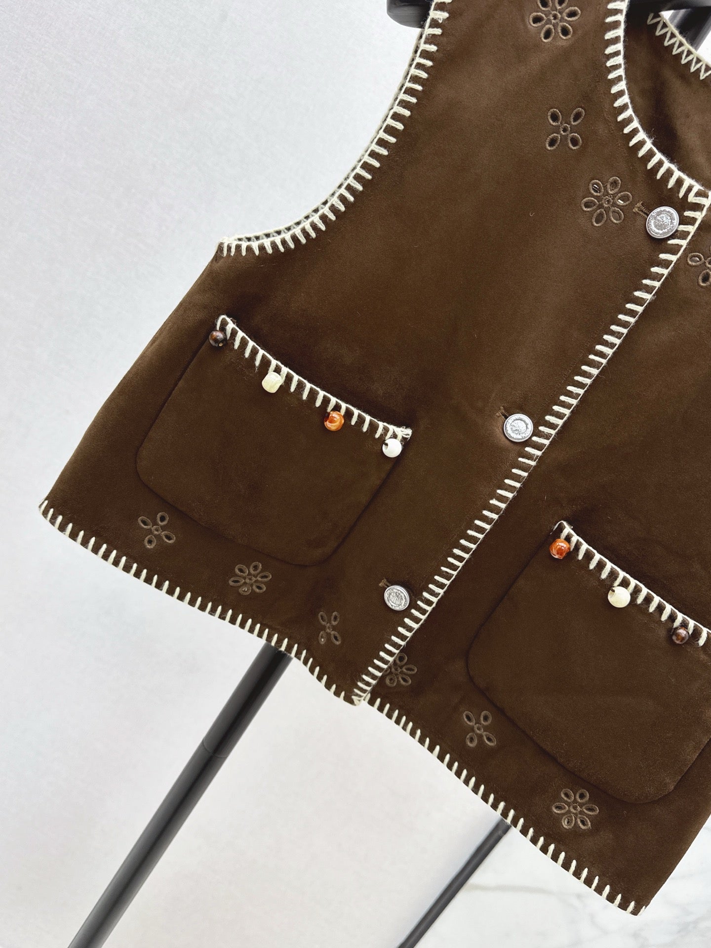 Ch1o NEW Retro vest