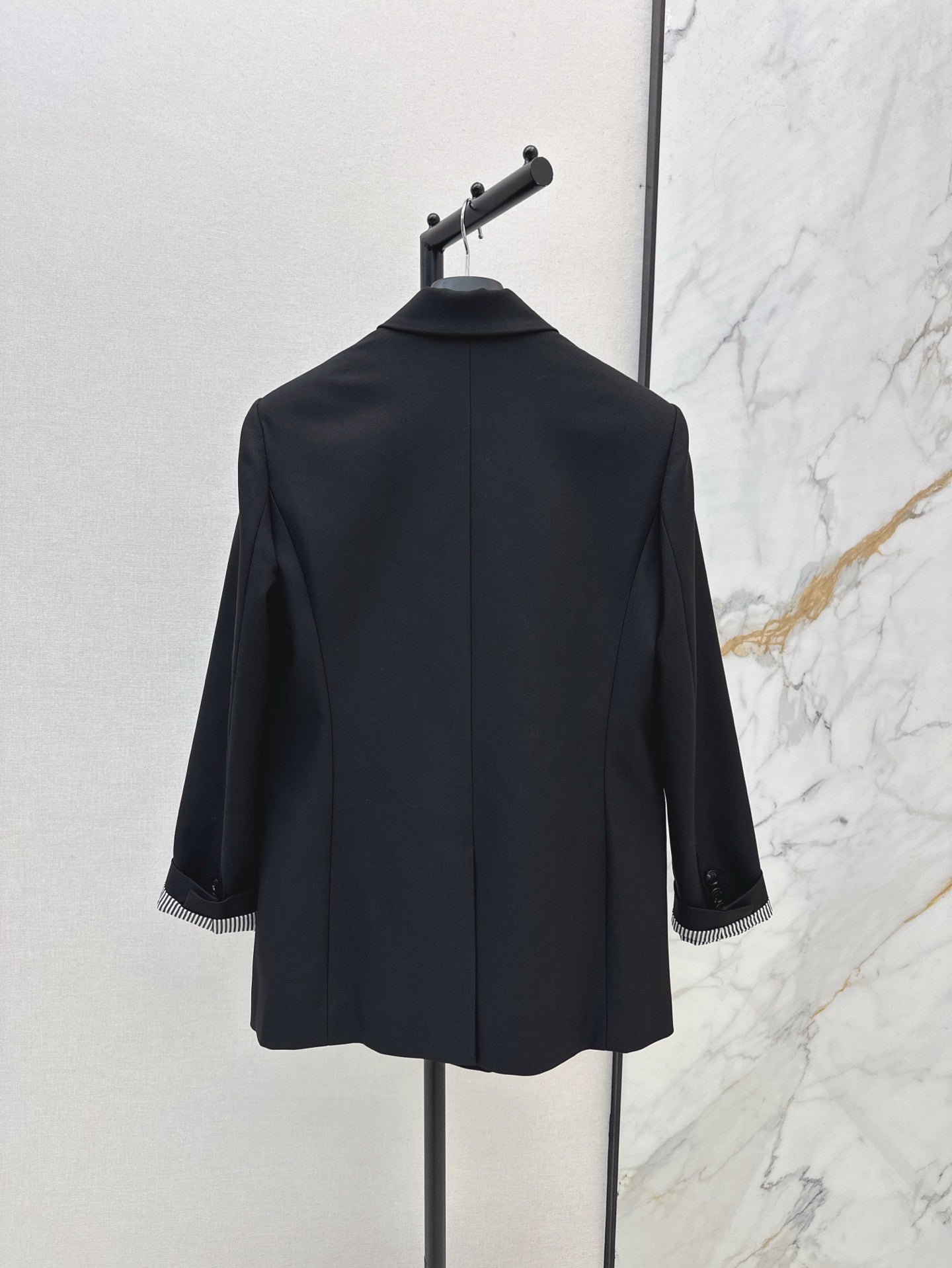 CD NEW blazer