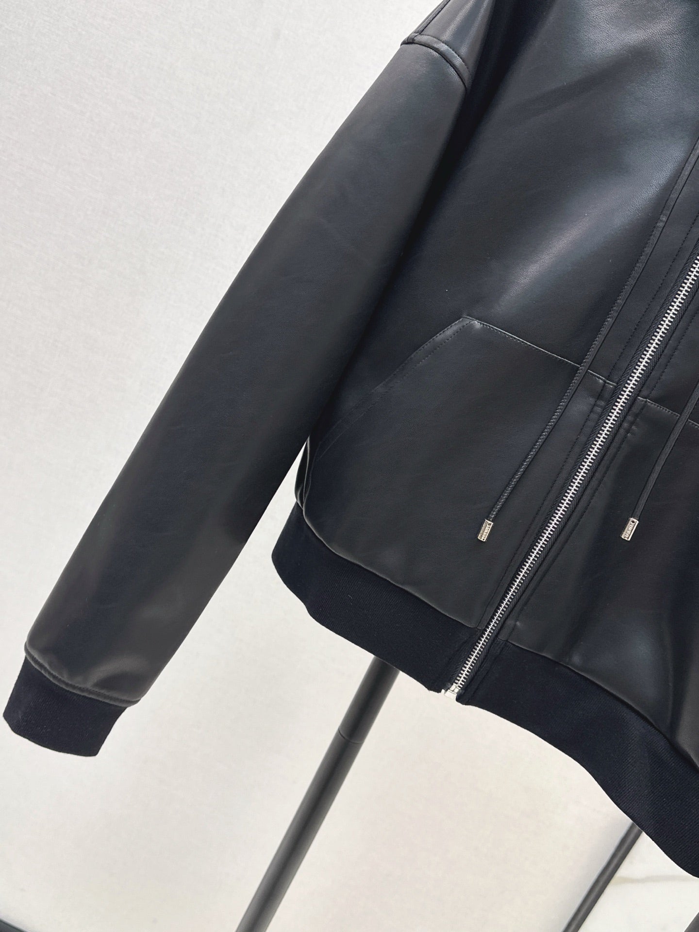 Loe NEW pu jacket