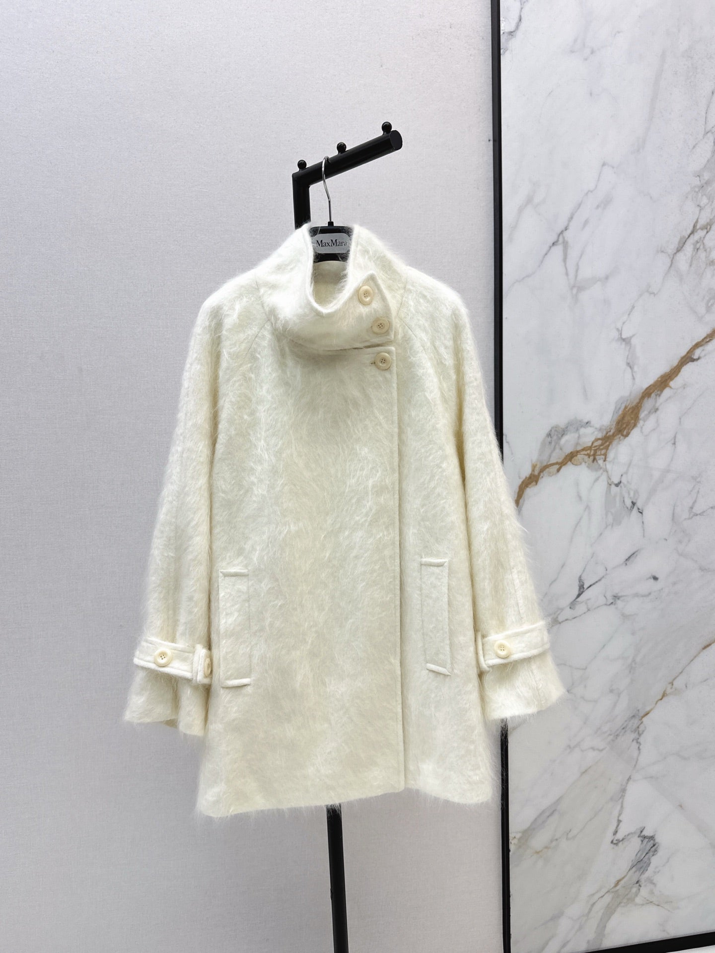 Max NEW wool coat