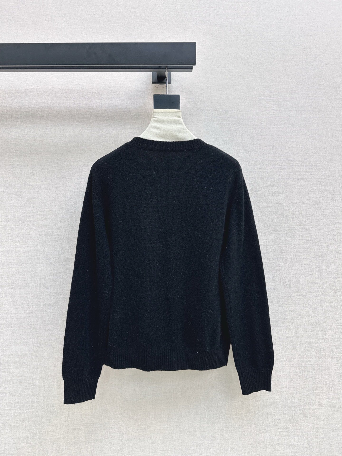 CD NEW embroidered logo sweater