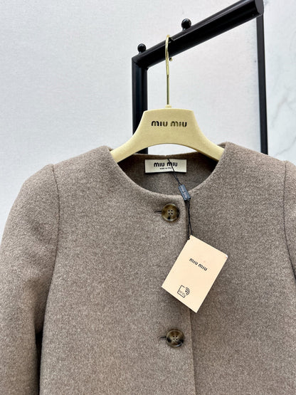 Miu NEW woolen coat
