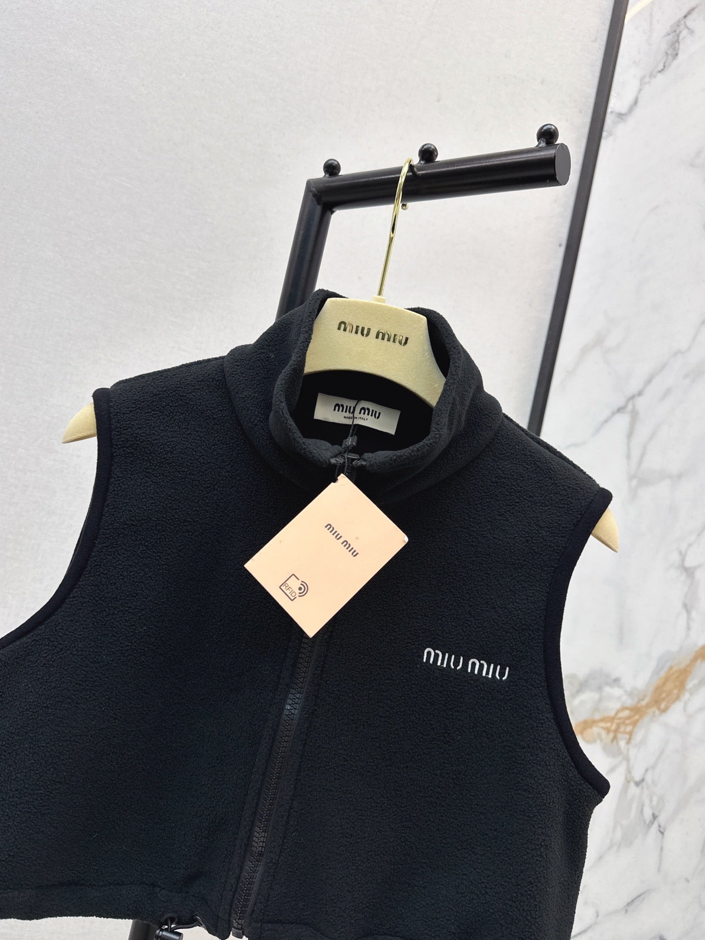 Miu NEW Short vest