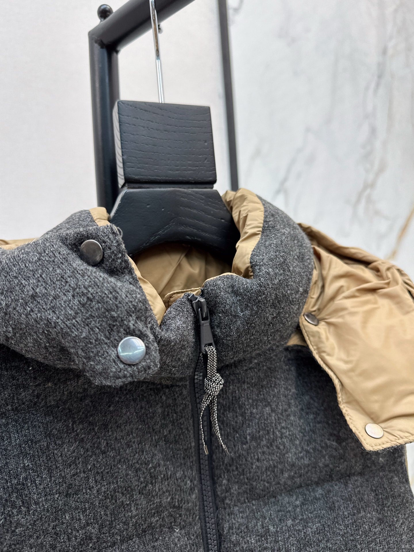 Brun NEW down vest