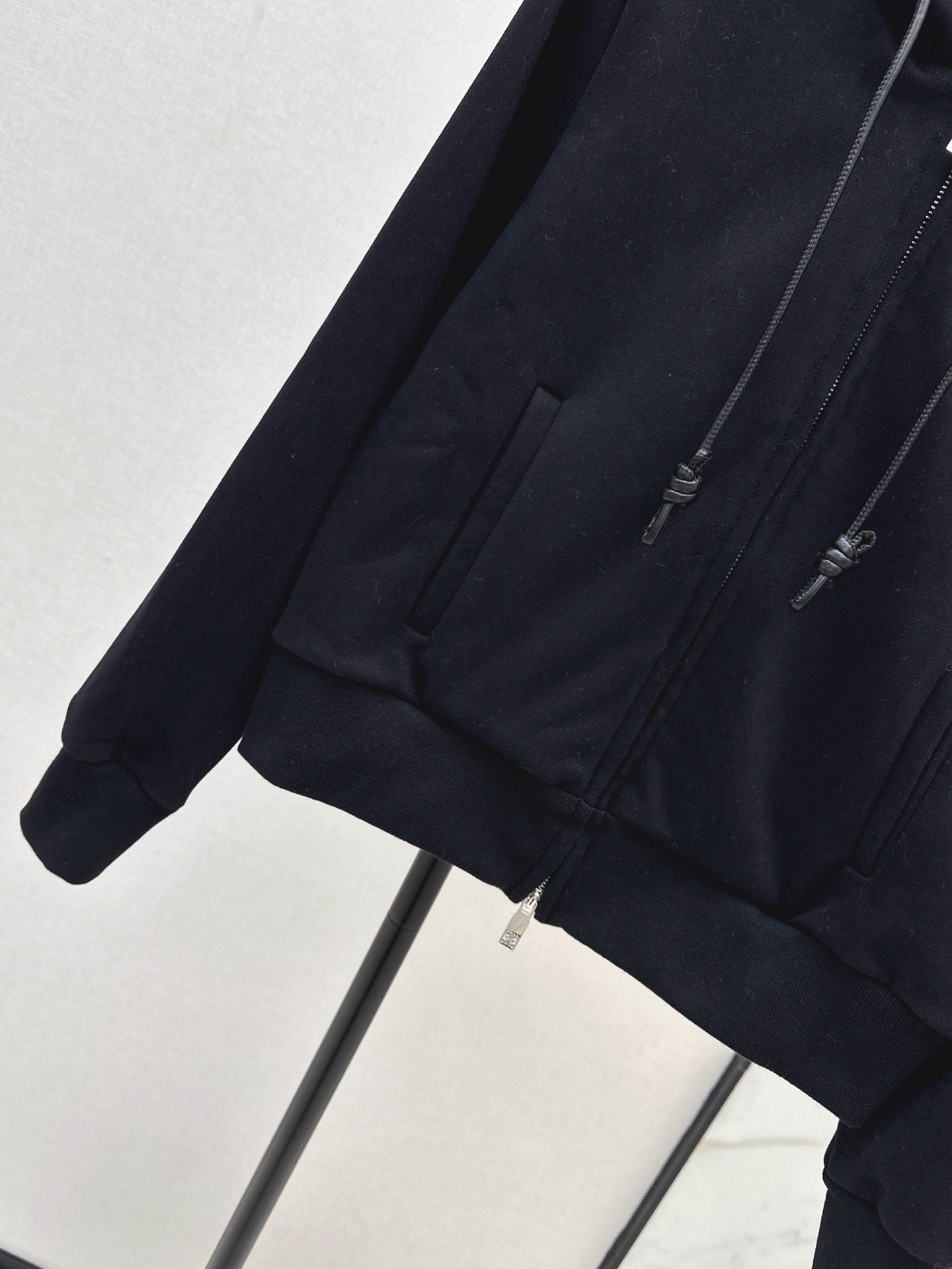 Loe NEW hooded jacket
