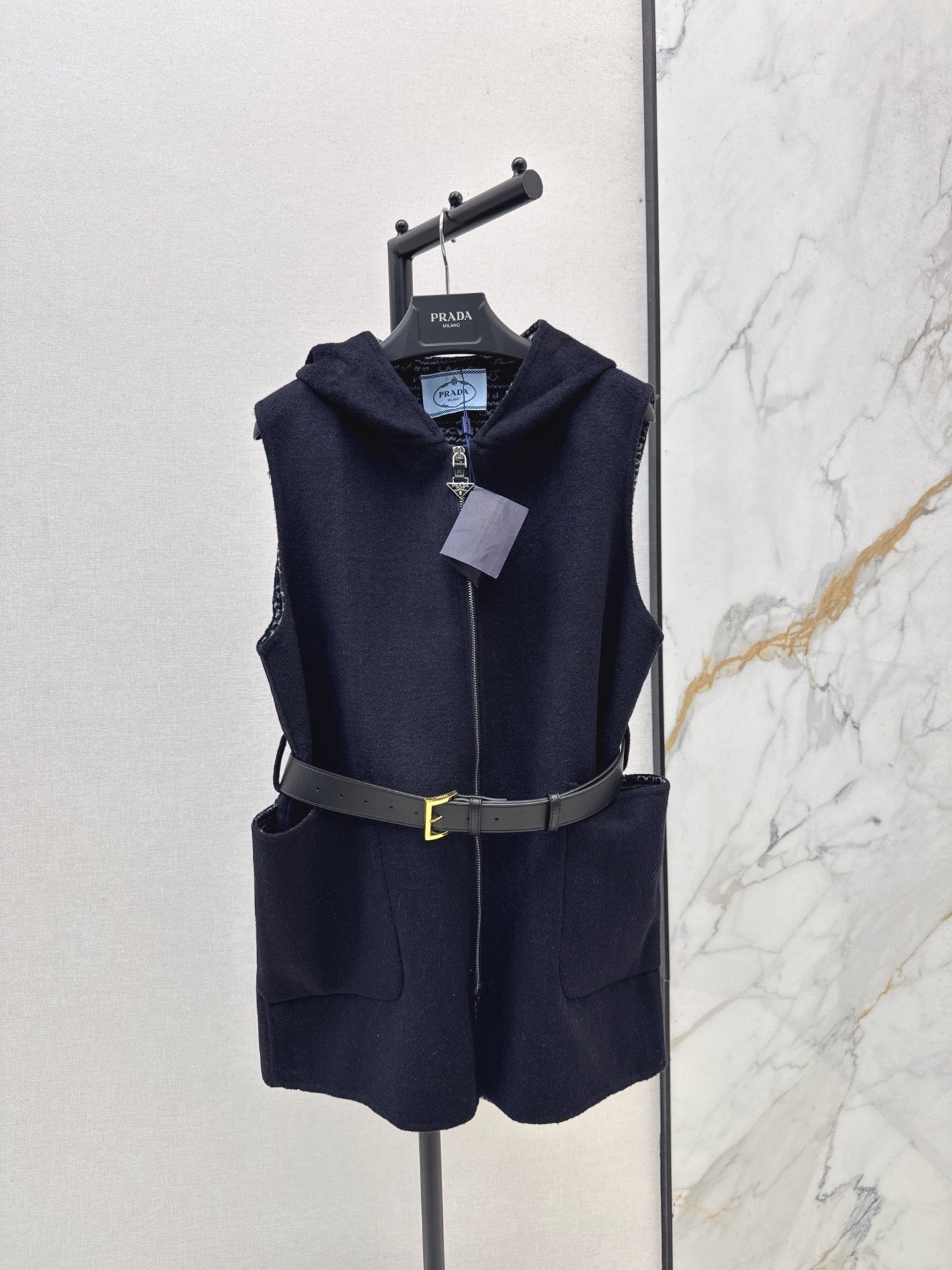 Pra NEW Hooded wool vest