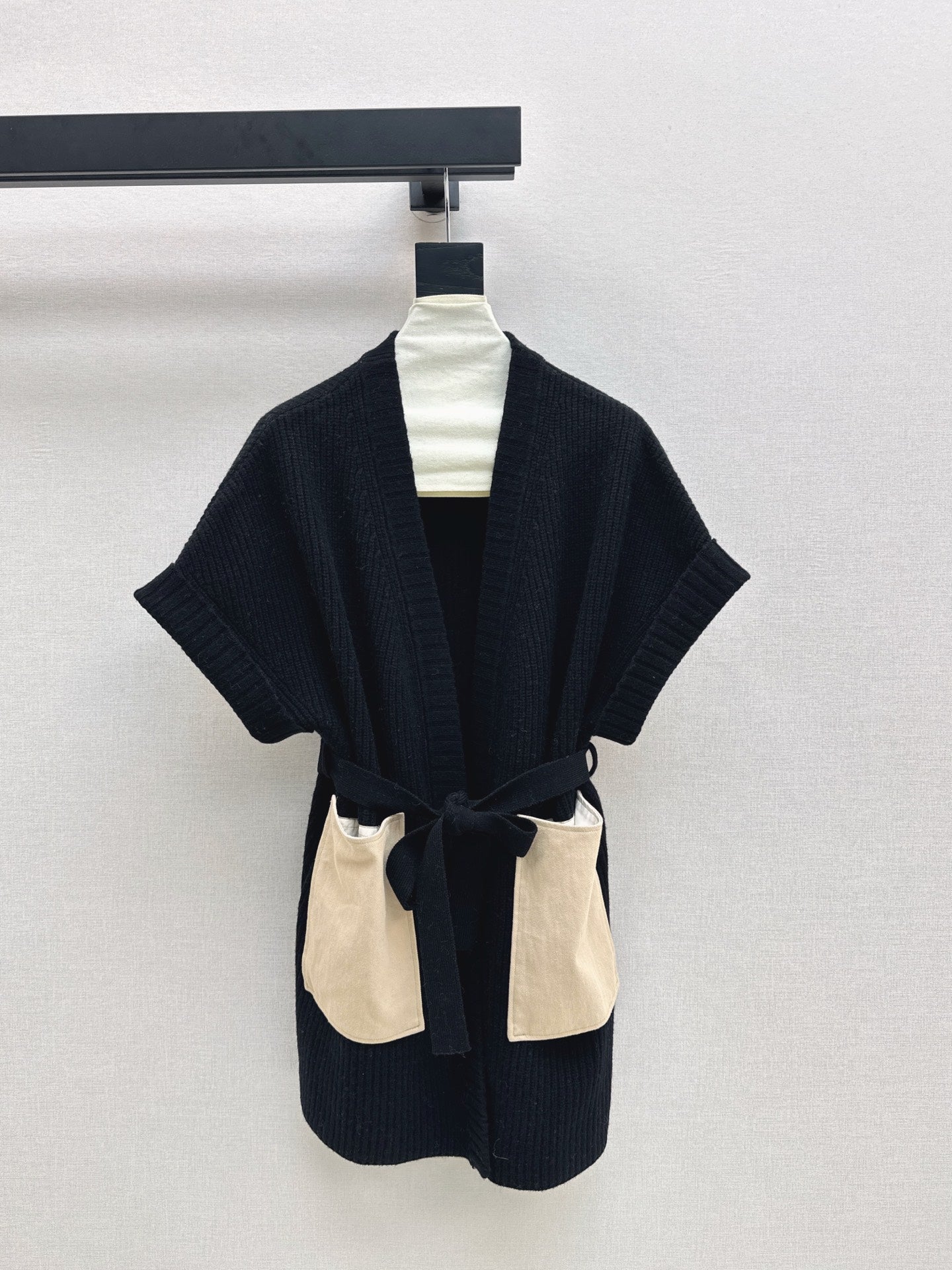 Loro NEW wool vest