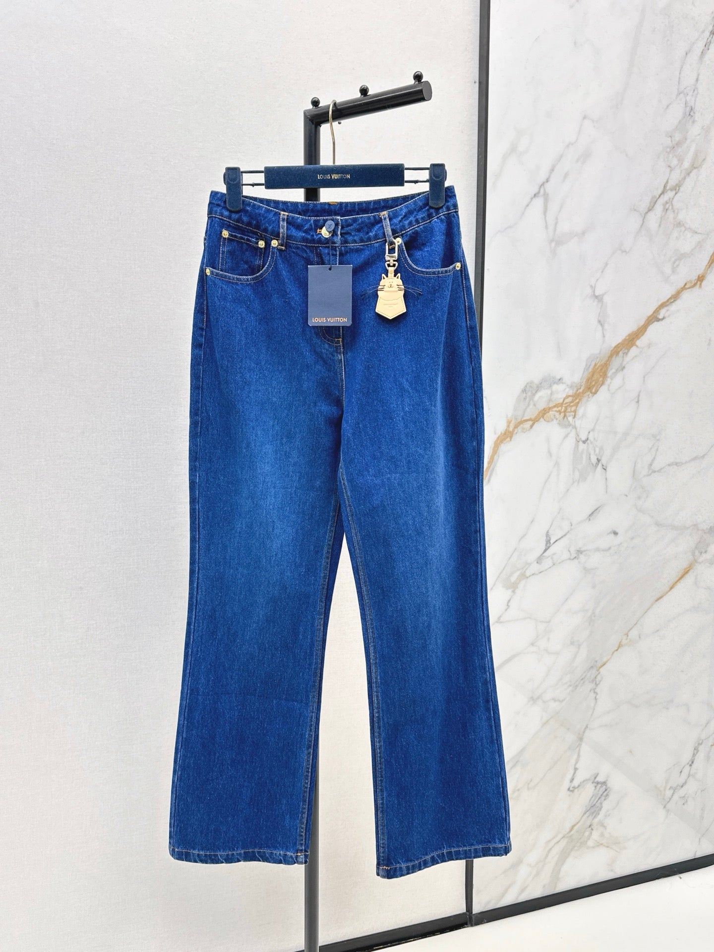 Louis NEW Straight-leg jeans