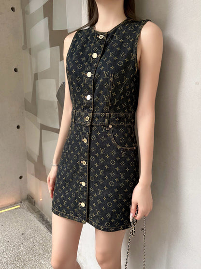 Louis NEW Denim dress