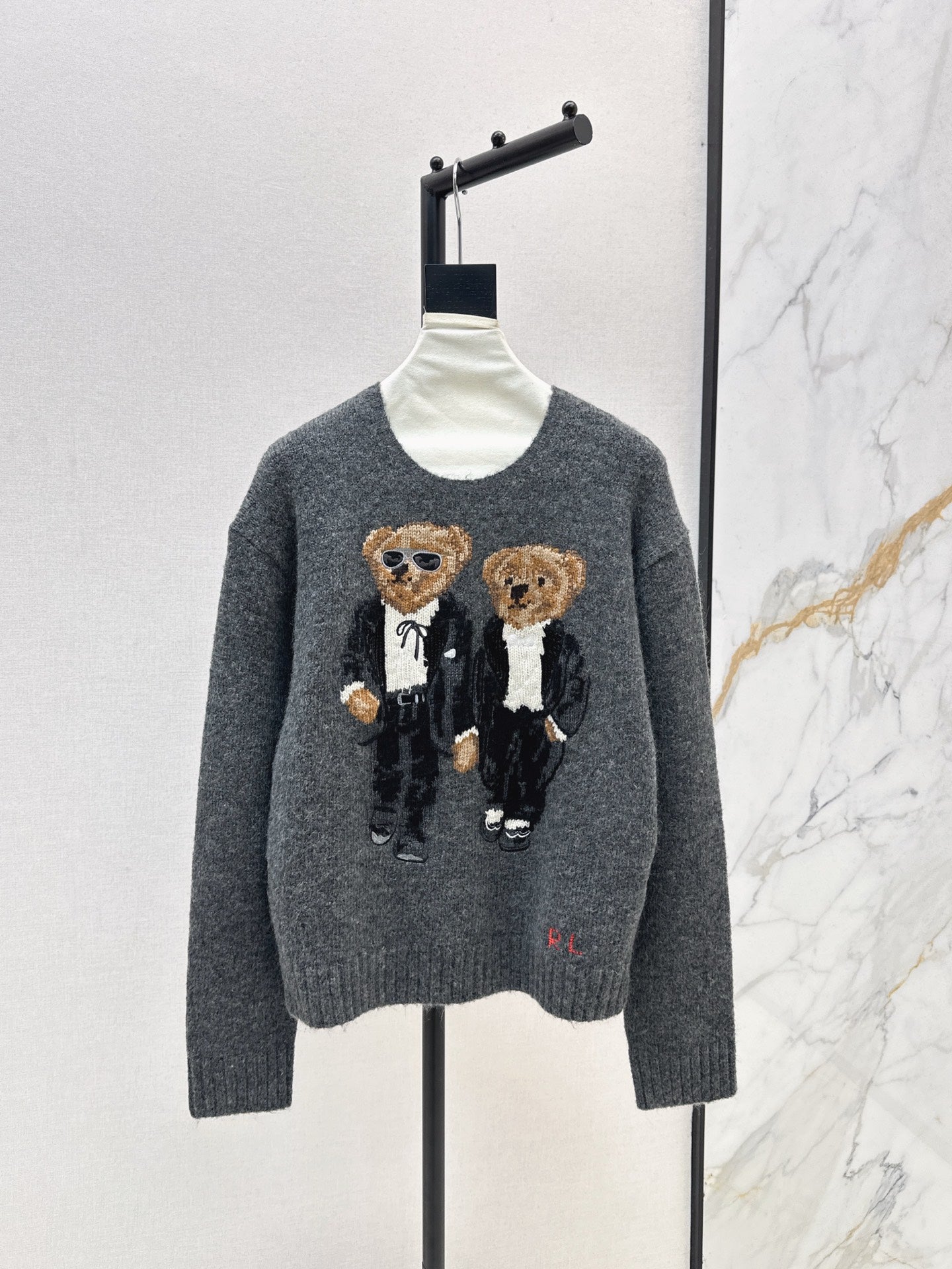 Ral NEW Crew neck sweater