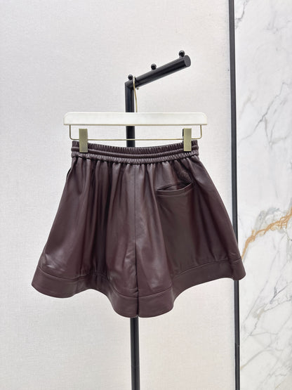 Loe NEW Sheepskin shorts