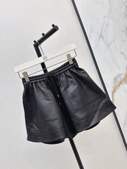 Loe NEW Sheepskin shorts